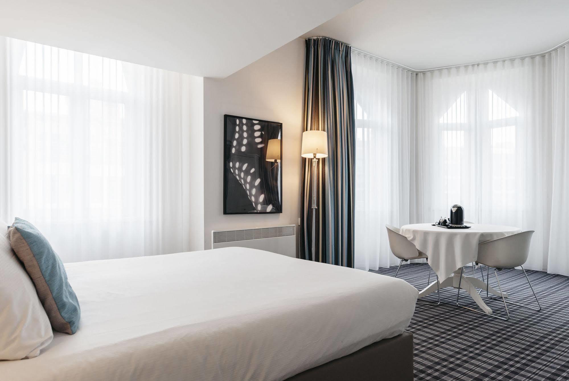 Leopold Hotel Oostende Rum bild